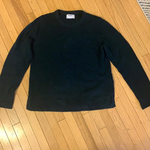 Sweater - Picture 1 of 2